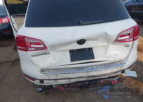 2015 Volkswagen Touareg V6 Lux from USA, damaged, VIN WVGEF9BP0FD002900
